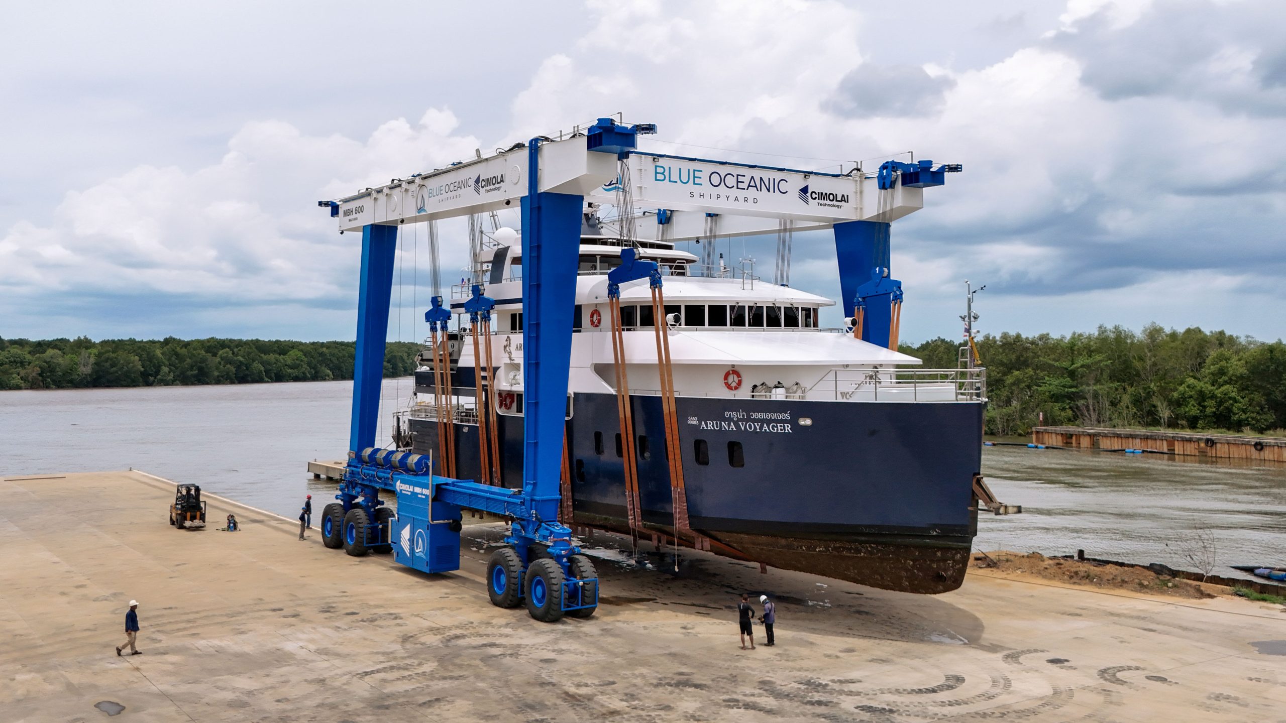 Aruna-Voyager_SHIPYARD-IN-THAILAND