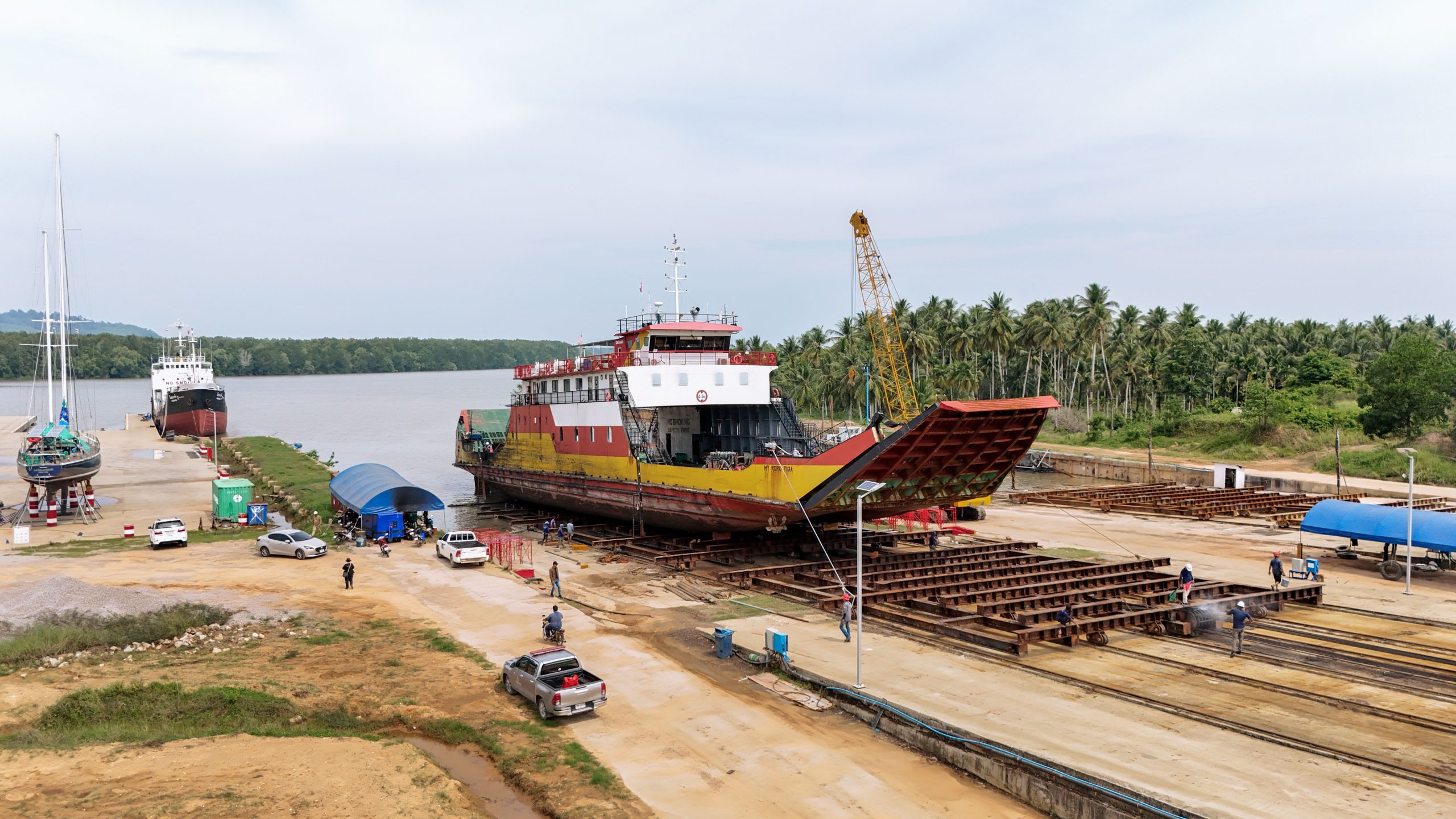 MY-RORO-TIGA_SHIPYARD-IN-THAILAND