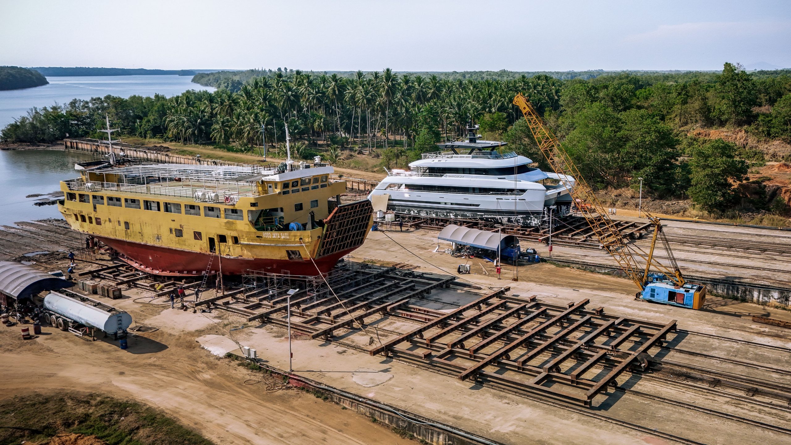 SLIPWAY-Blue-Oceanic-Shipyard-in-Phuket-Yard-services-in-Phuket-1